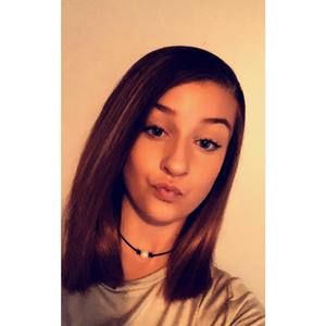 Meet your Posher, Lydia